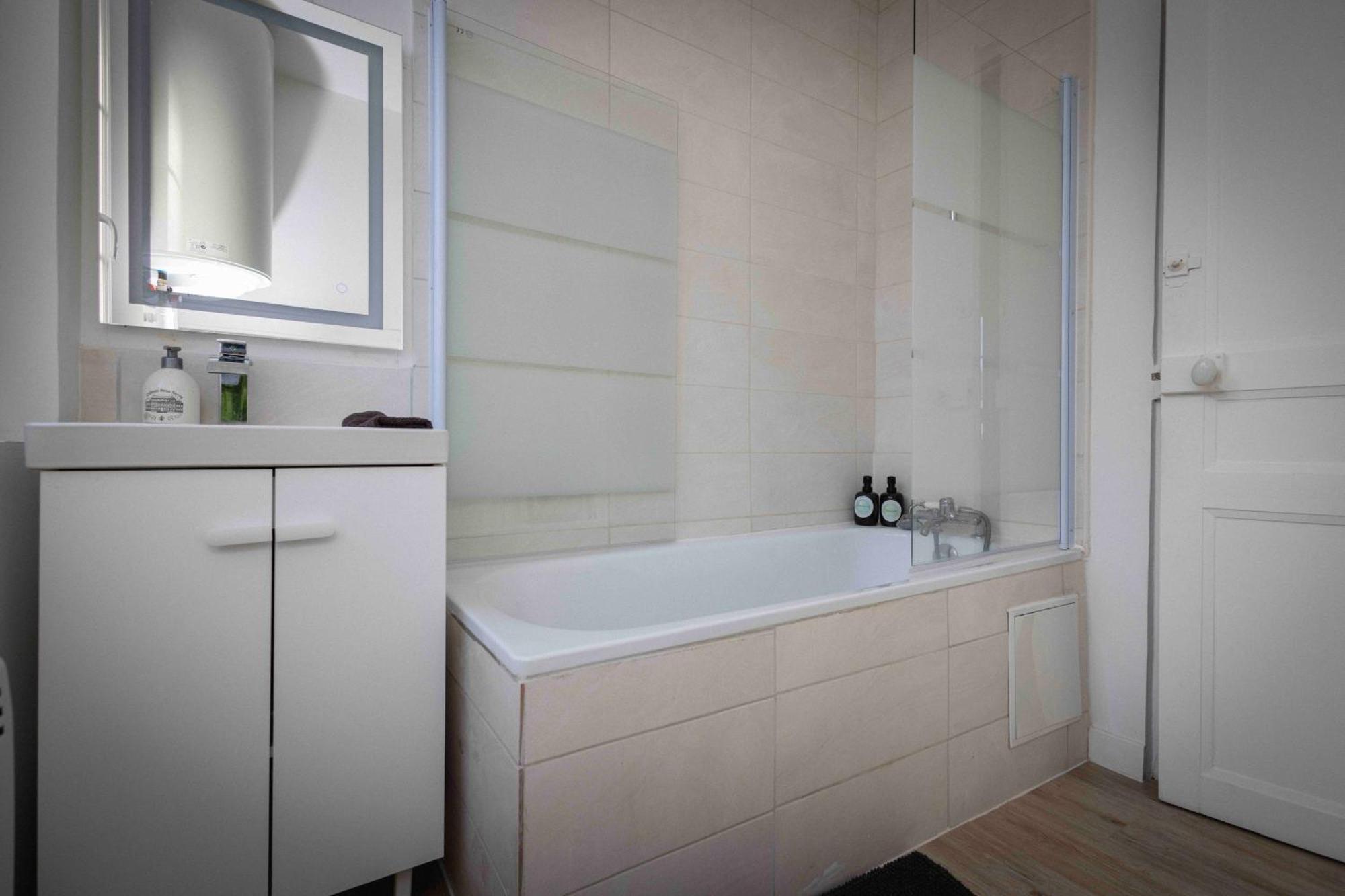 Evasion Zen Tropic Au Coeur De Châteaudun Екстериор снимка